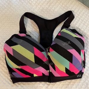 Victorias Secret Sport - VSX sports bra with front zip. 32DDD
